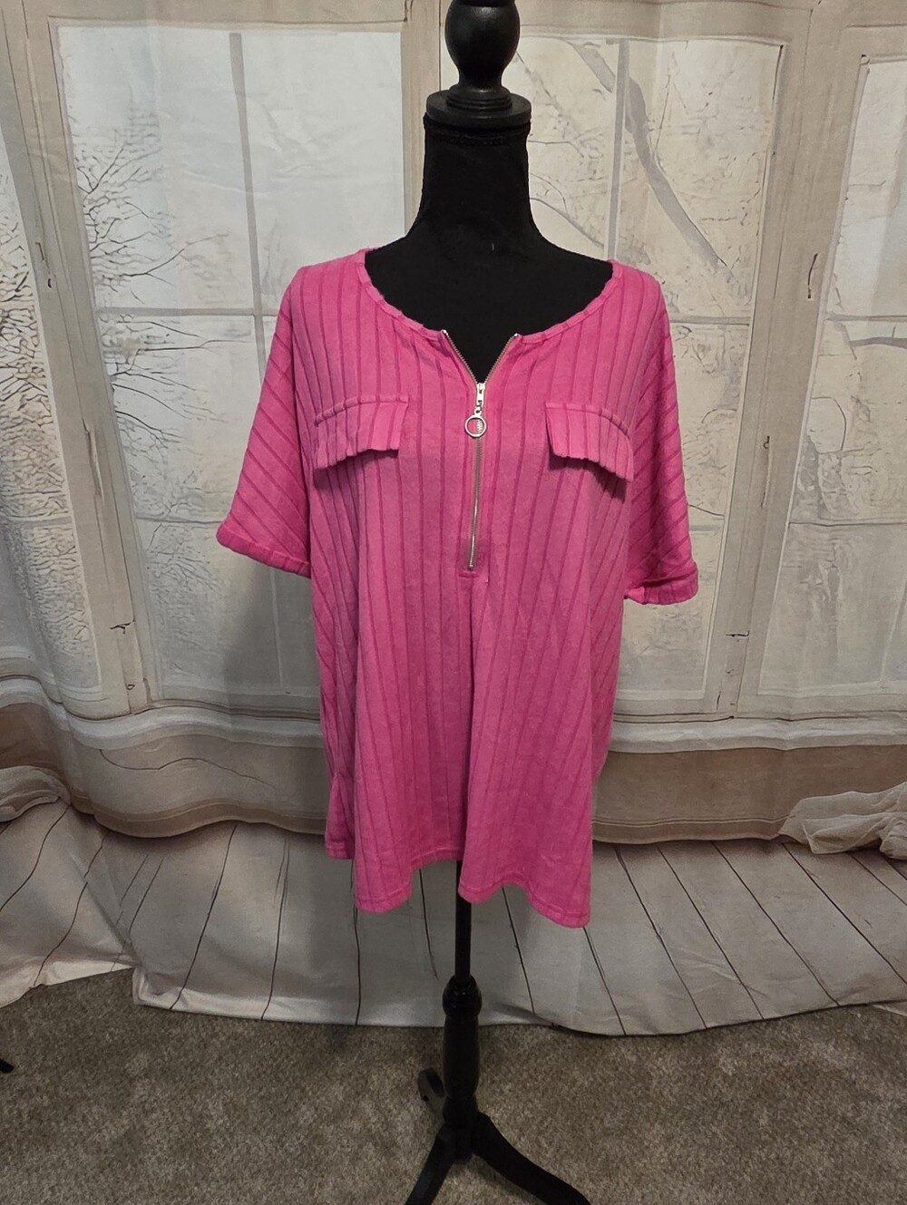 Kohl's Hot Pink Ribbed Short-Sleeve Zip Front Top